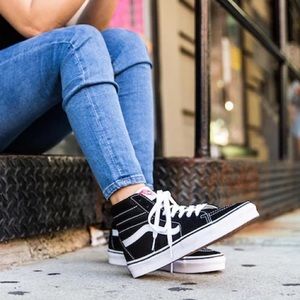 Like new high top vans